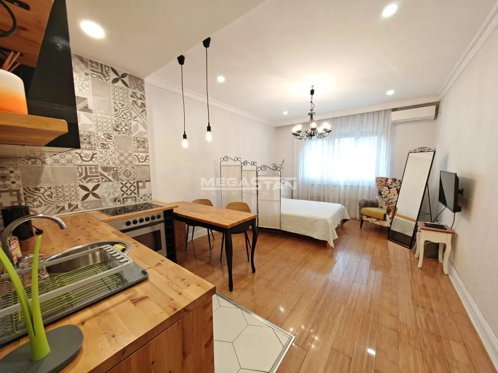 Rent, apartment, 27m², Stari Grad, Beograd