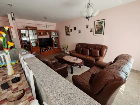 Prodaja, dvosoban stan, 77m2, Centar, Loznica Prodaja, dvosoban stan, 77m2, Centar, Loznica