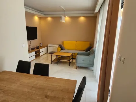 Rent, one bedroom apartment, 55m², Centar, Tivat - image 2