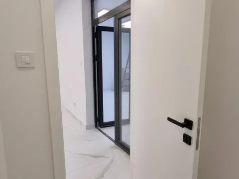 Rent, office space, 147m², Spens, Novi Sad Sve Podlokacije - image 4