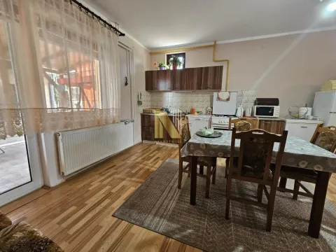 Sale, house, 213m², Begeč, Novi Sad Sve Podlokacije - image 8