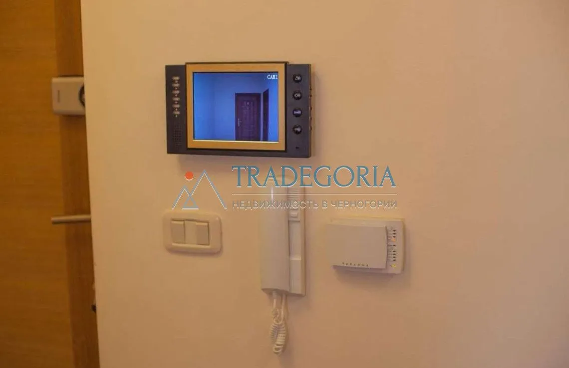 Prodaja, trosoban stan, 100m², Bar, Crna Gora