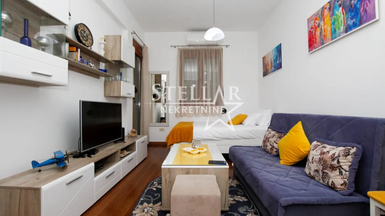Rent, studio apartment, 30m², Stara Varoš, Podgorica