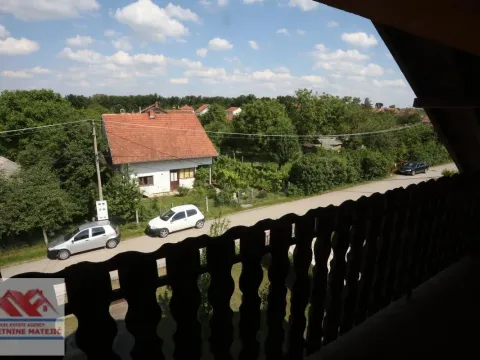 Sale, house, 300m², Kragujevac, Srbija - image 37