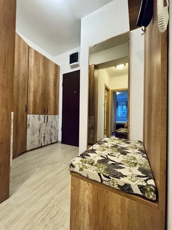 Izdavanje, jednosoban stan, 51m², Ljubović, Podgorica