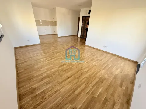 Prodaja, trosoban stan, 70m², Alibegovac, Petrovaradin - image 3