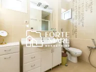 Sale, apartment, 78m², Njivice, Herceg Novi - image 3