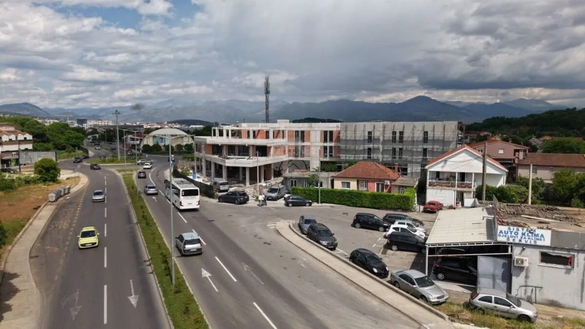 Rent, office space, 2000m², Donja Gorica, Podgorica