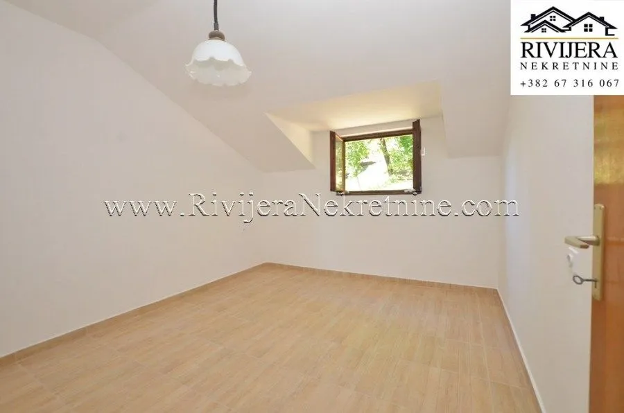 Prodaja, kuća, 237m², Sutorina, Herceg Novi