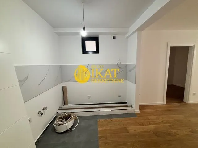 Sale, two bedroom apartment, 60m², Kluz, Zvezdara Sve Podlokacije