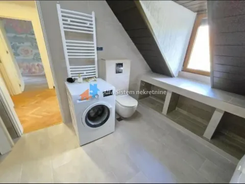 Rent, house, 160m², Savski Venac, Beograd - image 22