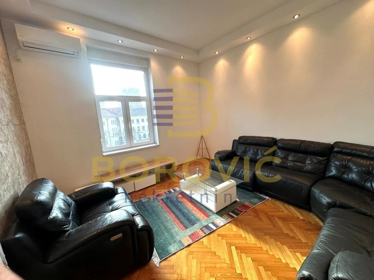 Izdavanje, četvorosoban stan, 100m², Savski Venac, Beograd