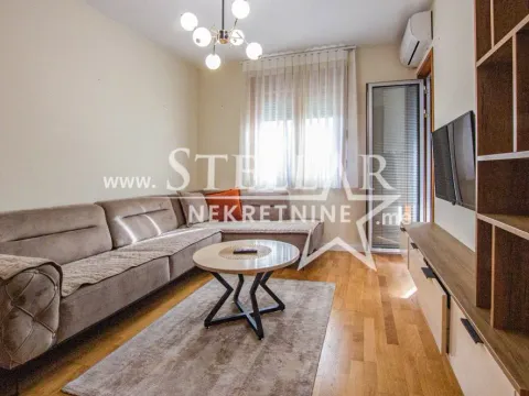 Rent, one bedroom apartment, 38m², Pobrežje, Podgorica - image 2