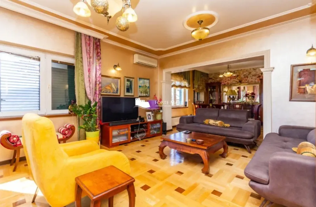 Prodaja, kuća, 296m², Srbina, Herceg Novi