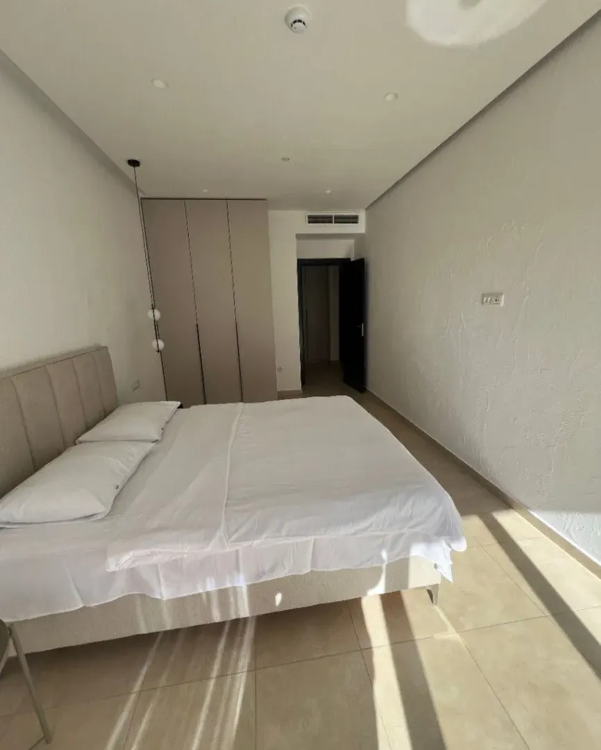 Rent, one bedroom apartment, 60m², Soho City, Bar