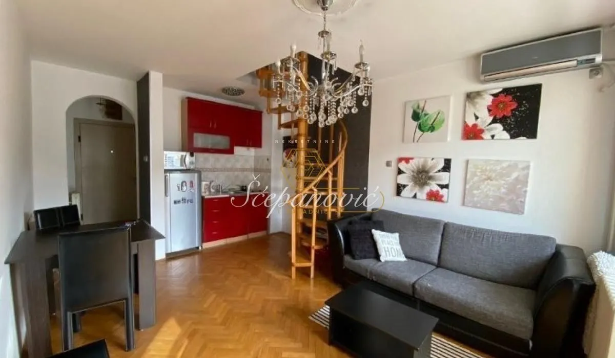 Prodaja, dvosoban stan, 51m², Bulevar Oslobodjenja, Novi Sad Sve Podlokacije