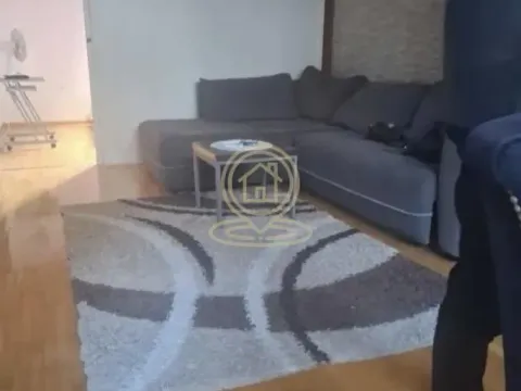 Izdavanje, četvorosoban stan, 85m², Cvetni Trg, Vračar Sve Podlokacije - image 2