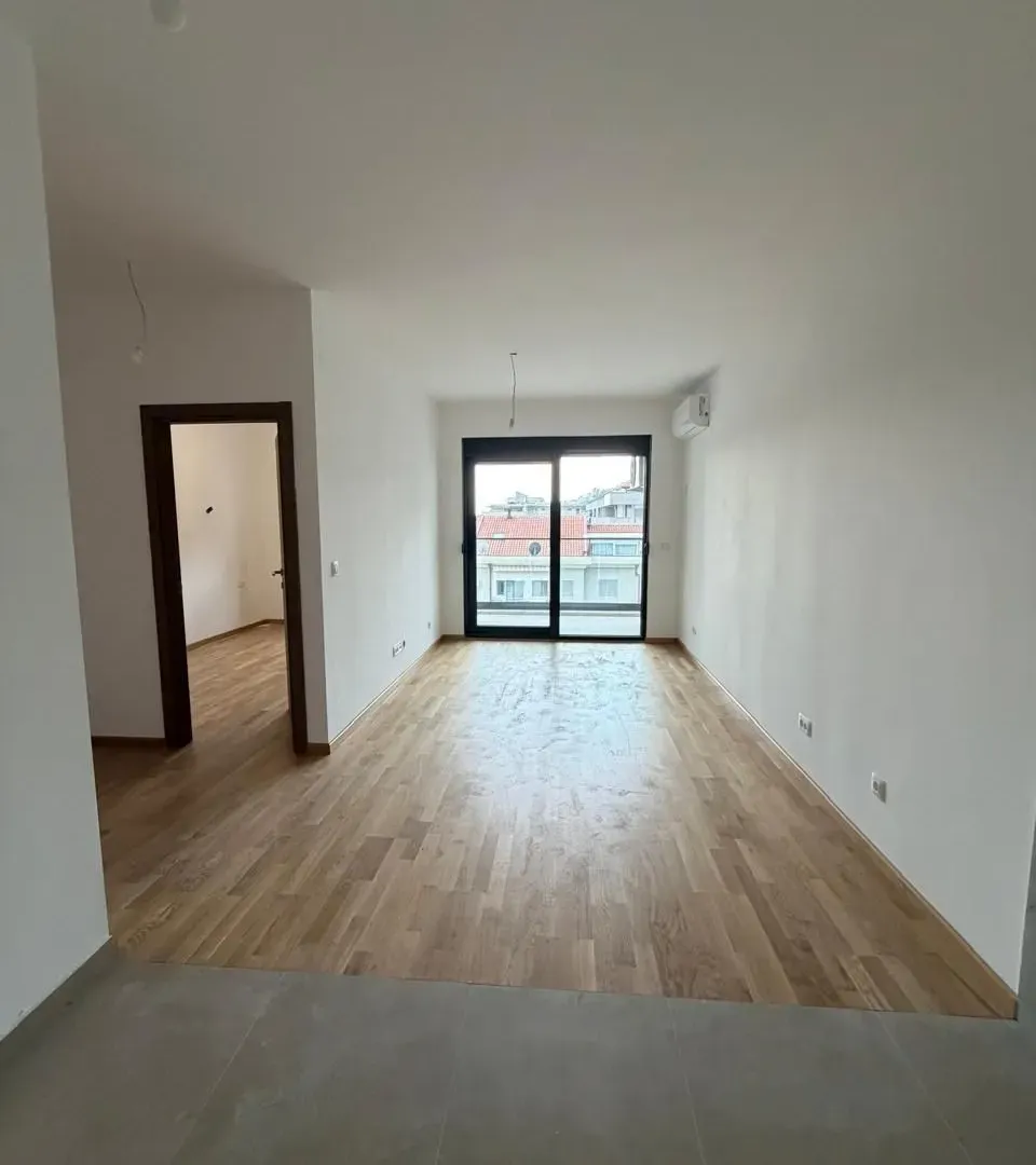 Prodaja, jednosoban stan, 43m², Rozino, Budva