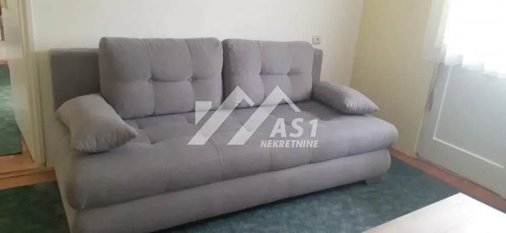 Izdavanje, dvosoban stan, 50m², Detelinara, Novi Sad Sve Podlokacije