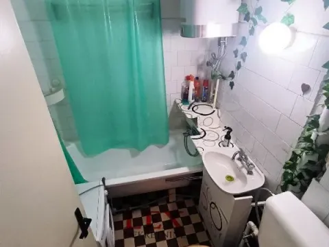 Prodaja, dvosoban stan, 54m², Karaburma, Palilula Sve Podlokacije - image 11