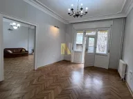 Izdavanje, četvorosoban stan, 123m², Centar, Novi Sad - image 1