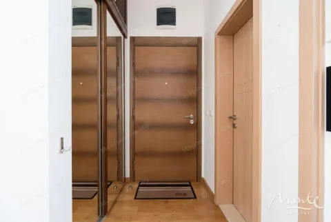 Sale, three bedroom apartment, 98m², Bečići, Budva - image 10