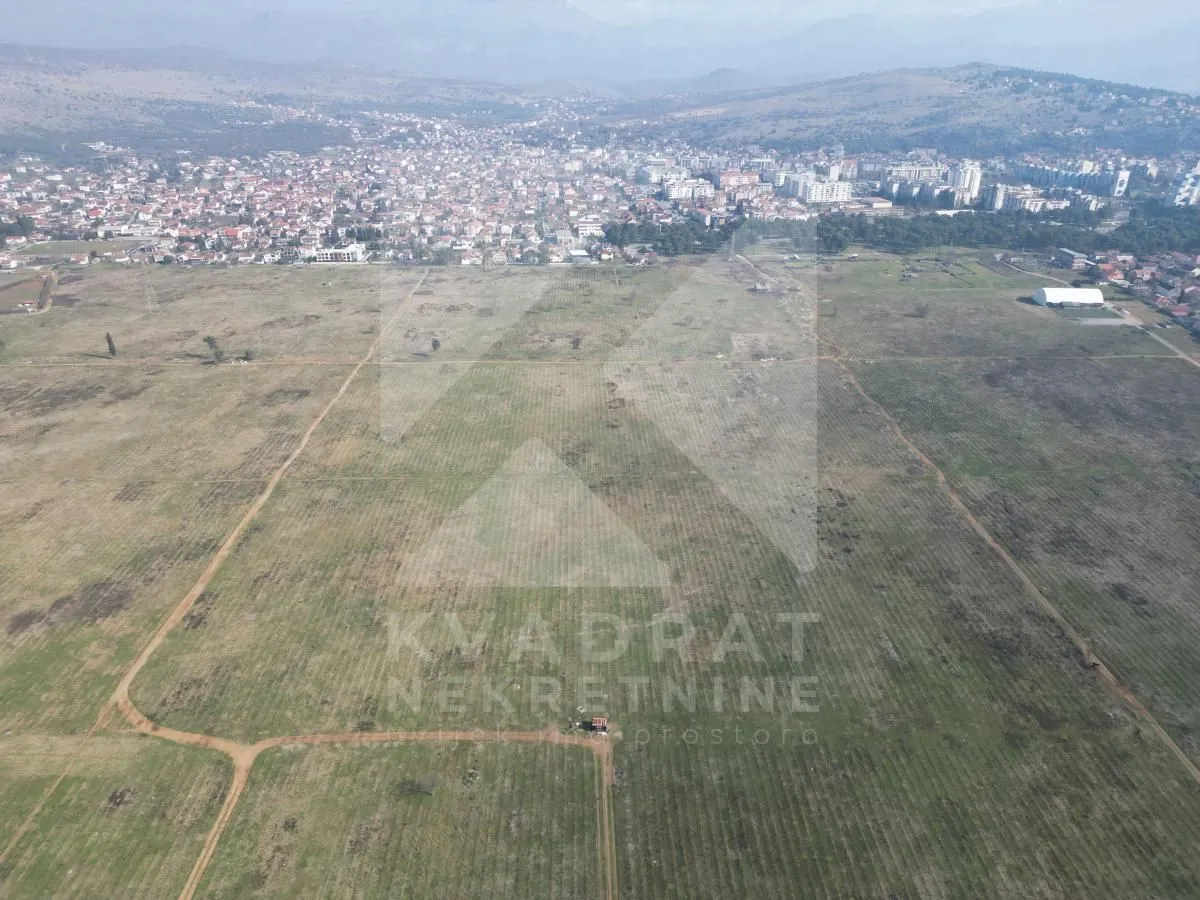 Prodaja, plac, 583m², Sadine, Podgorica