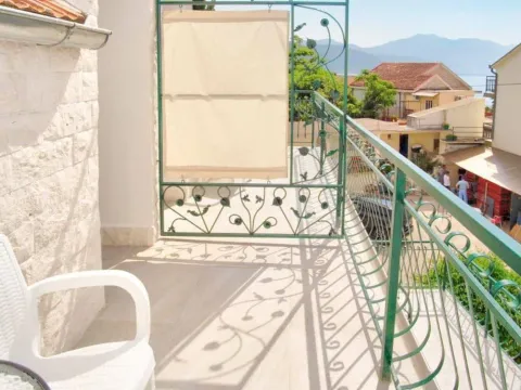 Sale, house, 200m², Herceg Novi, Crna Gora - image 12