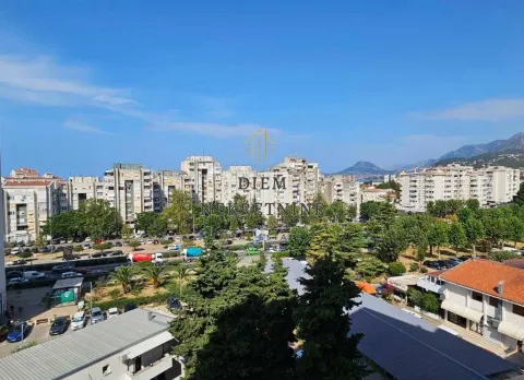 Prodaja, jednosoban stan, 46m², Centar, Bar - image 15