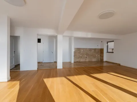 Sale, three bedroom apartment, 160m², Pržno, Budva - image 5