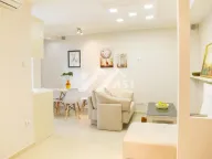 Izdavanje, trosoban stan, 55m², Sajam, Novi Sad Sve Podlokacije - image 1