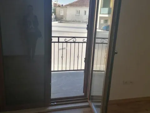Prodaja, trosoban stan, 69m², Tivat, Crna Gora - image 15