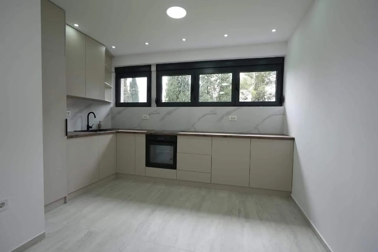Rent, office space, 95m², Pod Goricom, Podgorica