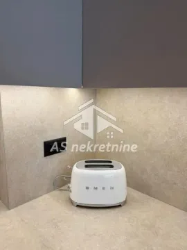 Izdavanje, trosoban stan, 78m², Novi Beograd Blok 64, Novi Beograd Sve Podlokacije - image 7