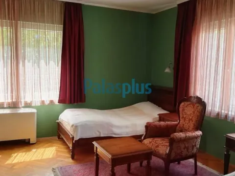 Prodaja, ugostiteljski objekat, 589m², Centar, Kragujevac - image 13
