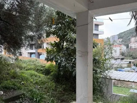 Sale, studio apartment, 24m², Bijeli Do, Budva - image 10