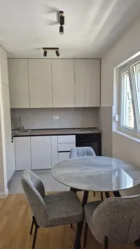 Rent, one bedroom apartment, 40m², Pobrežje, Podgorica - image 4