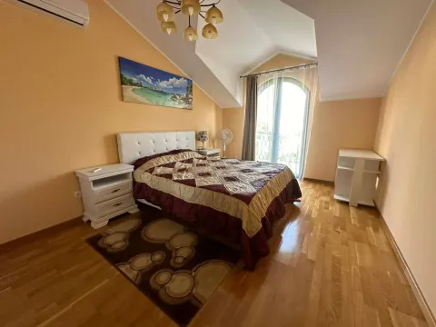 Rent, house, 174m², Lastva Grbaljska, Kotor - image 6