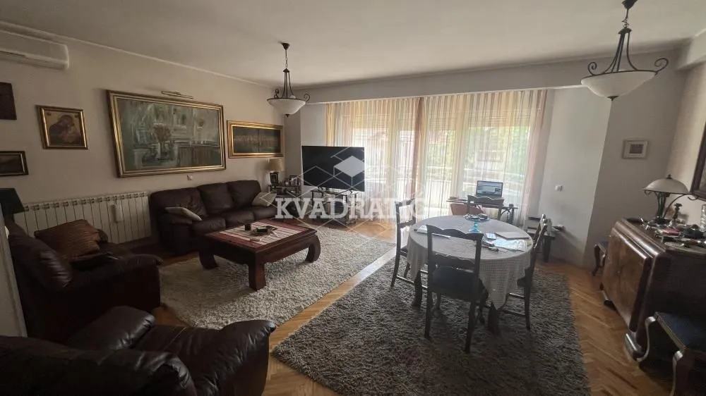 Prodaja, stan, 150m², Voždovac Sve Podlokacije, Beograd