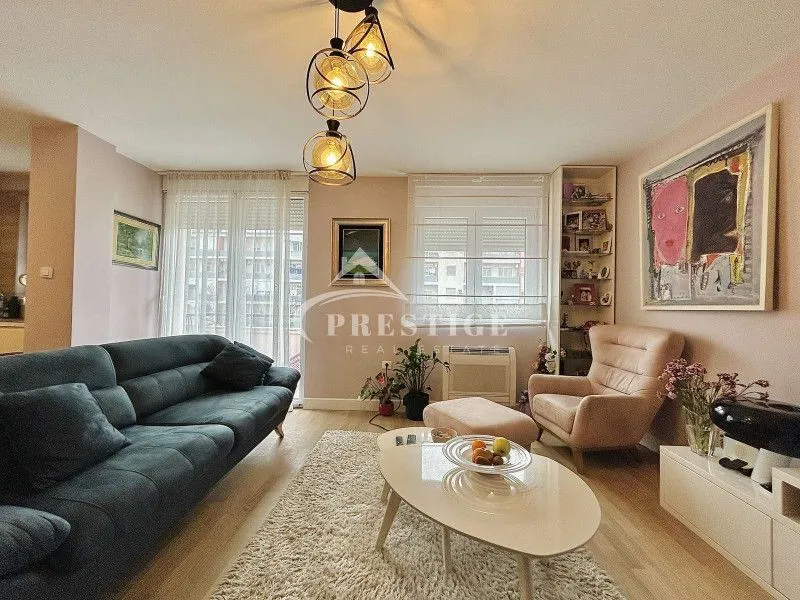 Prodaja, dvosoban stan, 86m², Preko Morače, Podgorica