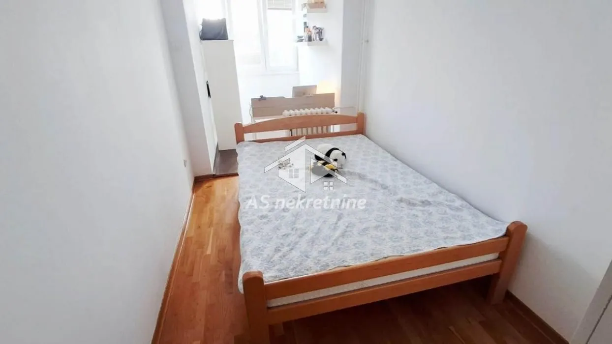 Izdavanje, trosoban stan, 75m², Cvetkova Pijaca, Zvezdara Sve Podlokacije