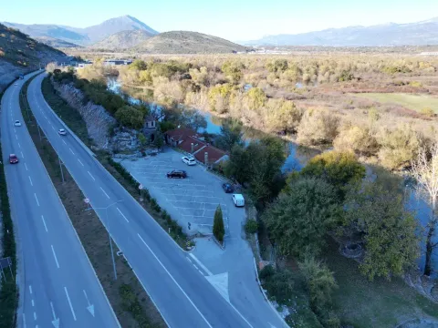 Poslovni prostor in Mareza