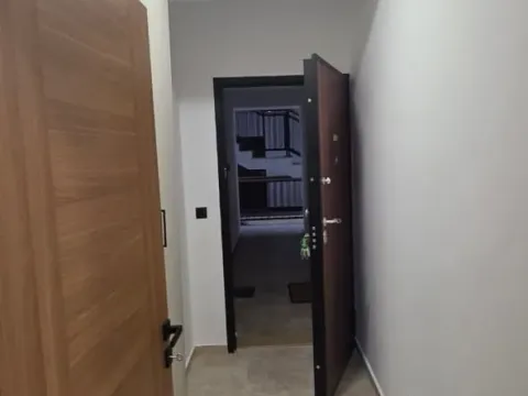 Rent, two bedroom apartment, 70m², Radanovići, Kotor - image 6