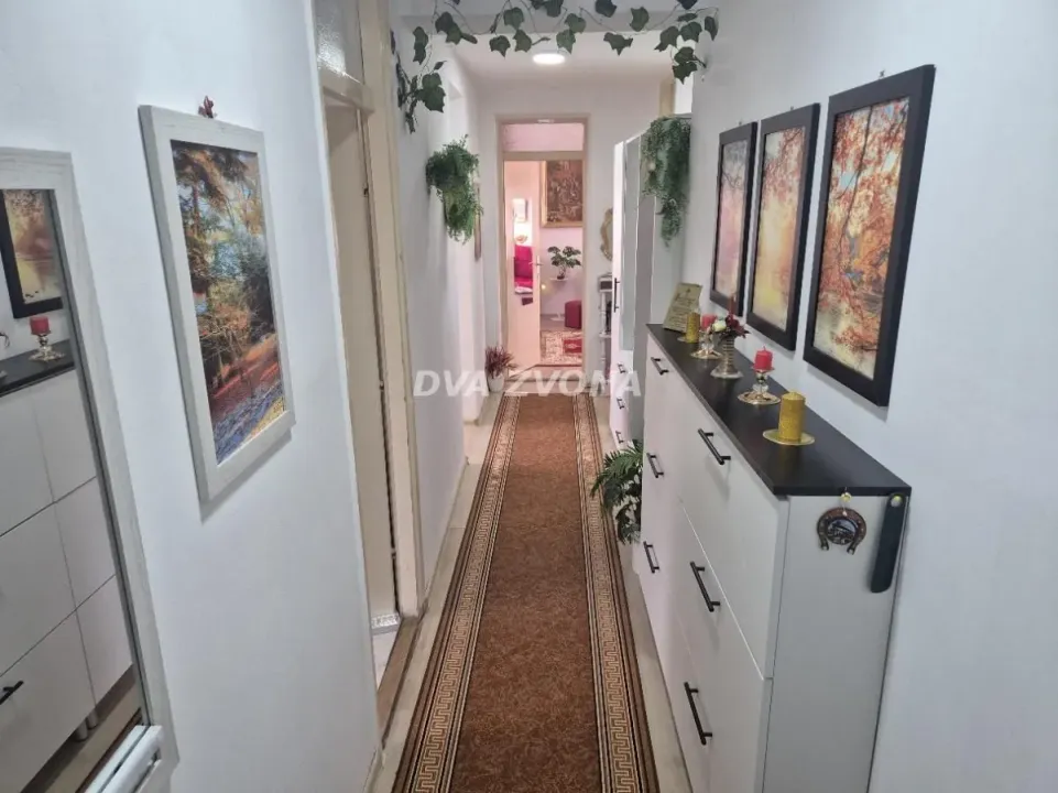 Sale, three bedroom apartment, 75m², Novi Bečej, Zrenjanin