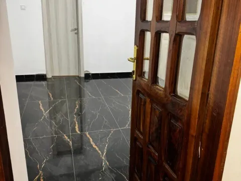 Izdavanje, poslovni prostor, 70m², Centar, Danilovgrad - image 4