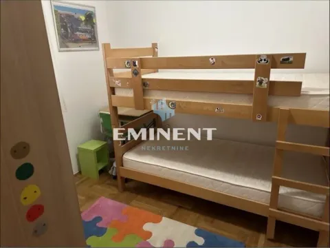 Izdavanje, stan, 64m², Đeram Pijaca, Beograd - image 9