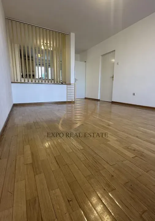 Izdavanje, dvosoban stan, 67m², Novi Beograd Blok 25, Novi Beograd Sve Podlokacije
