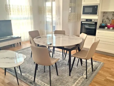 Rent, one bedroom apartment, 54m², Bar, Crna Gora - image 1