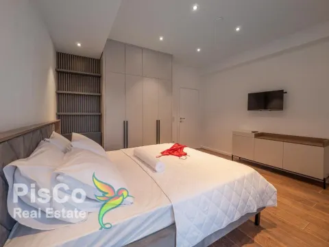 Sale, two bedroom apartment, 140m², Bečići, Budva - image 4