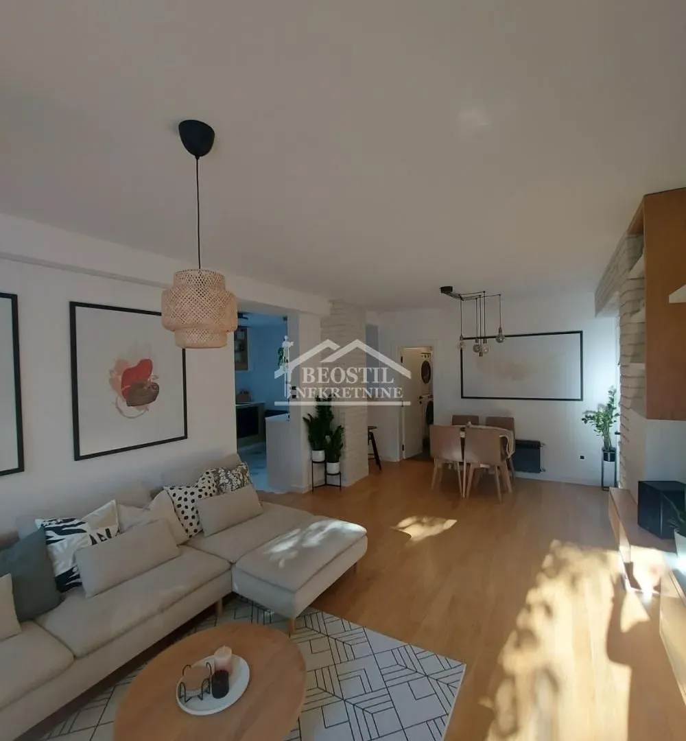 Sale, three bedroom apartment, 74m², Višnjička Banja, Palilula Sve Podlokacije